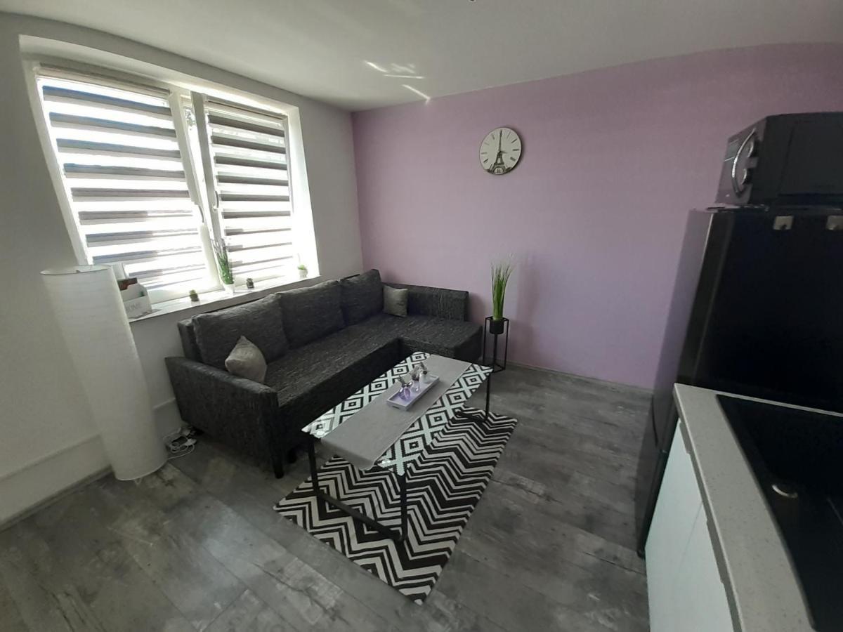 Apartman Laumar 3 Bzenec Exterior foto